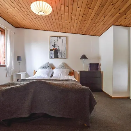 Two-bedroom Holiday In *